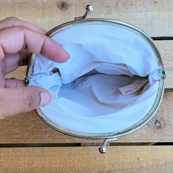 Vintage Floral Coin Purse Pac Kits By RGA - Picture 13 of 16